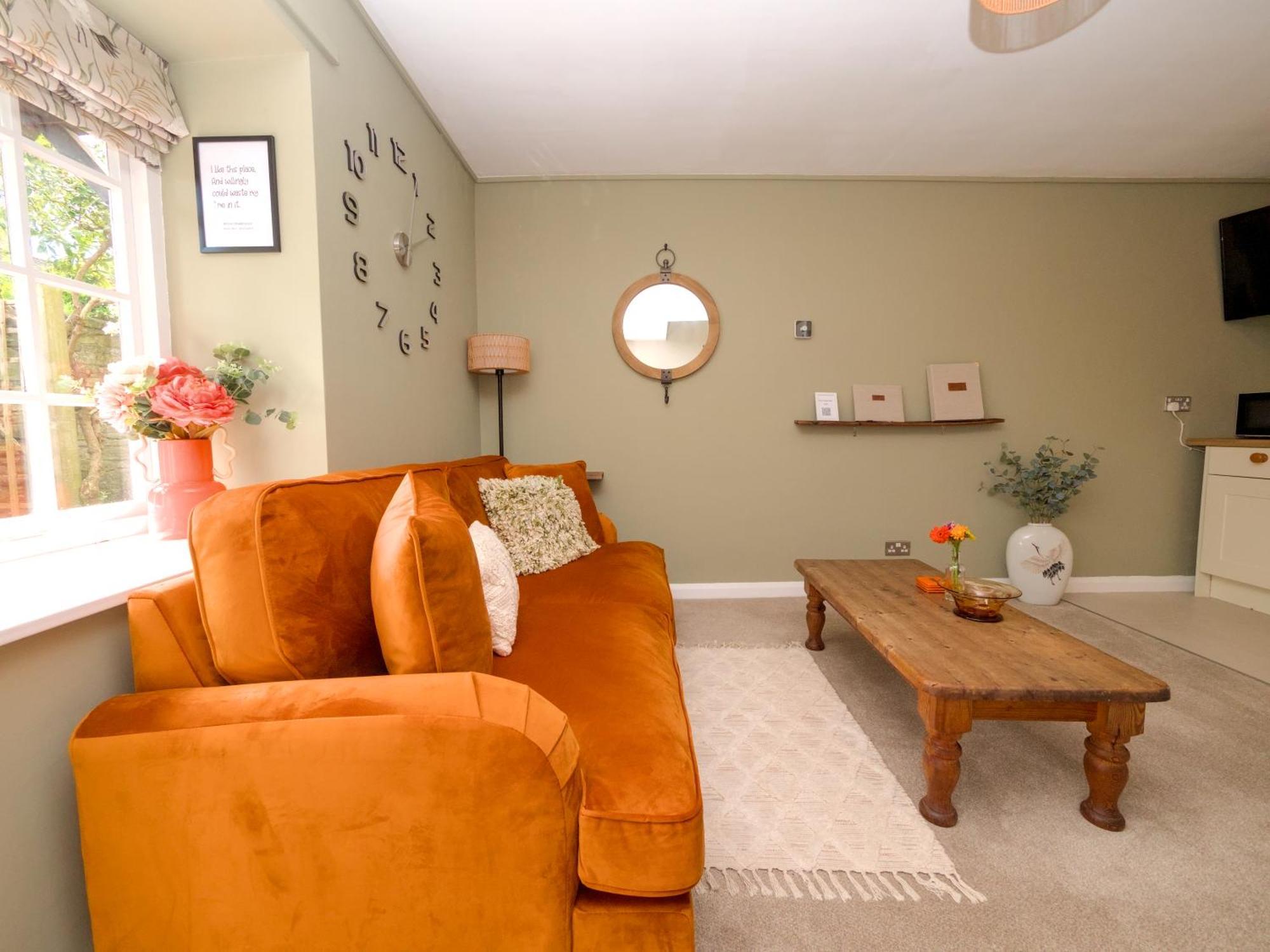 The Lilley Pad In Ludlow Cosy, Central, Perfect For Couples, Netflix & Parking Permit Exterior foto